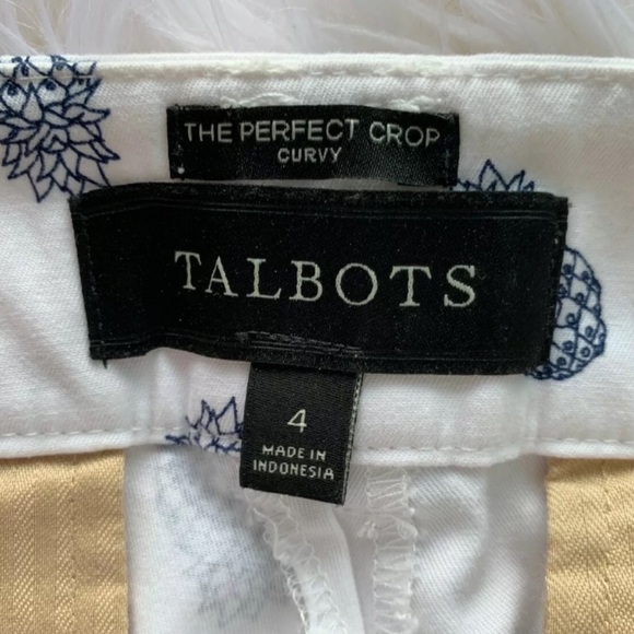 TALBOTS Curvy Perfect Crop Pineapple Print Pants - Picture 3 of 3